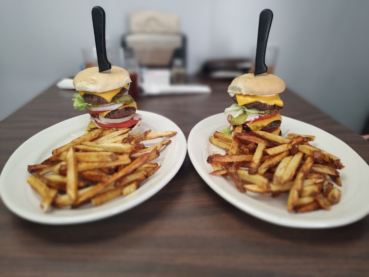 Fat Ted’s Diner-2